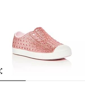 Native Jefferson pink bling waterproof slip on sneakers